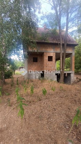 Eladó családi ház, Tápiószentmártonon 14.8 M Ft, 4 szobás