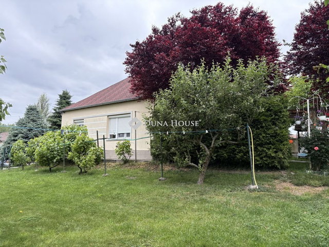 Eladó családi ház, Vámosszabadin 69.5 M Ft, 3 szobás