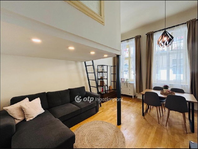 Eladó téglalakás, Budapesten, VIII. kerületben 85.8 M Ft
