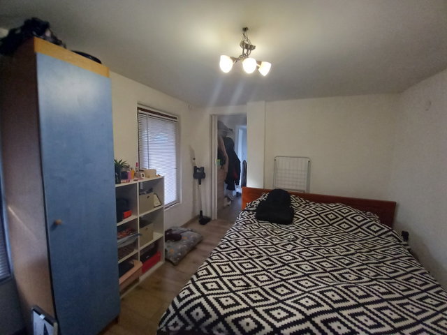 Eladó családi ház, Pécsett, Mohácsi úton 22.9 M Ft, 1 szobás