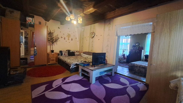 Eladó családi ház, Göncön 10.5 M Ft, 2 szobás