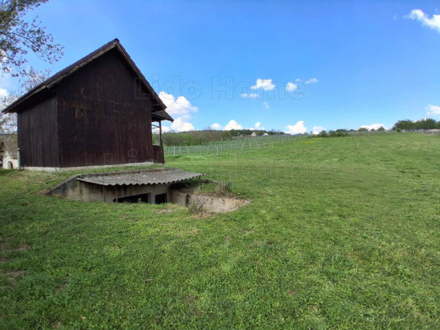 Eladó nyaraló, Örvényesen 42.8 M Ft, 1 szobás