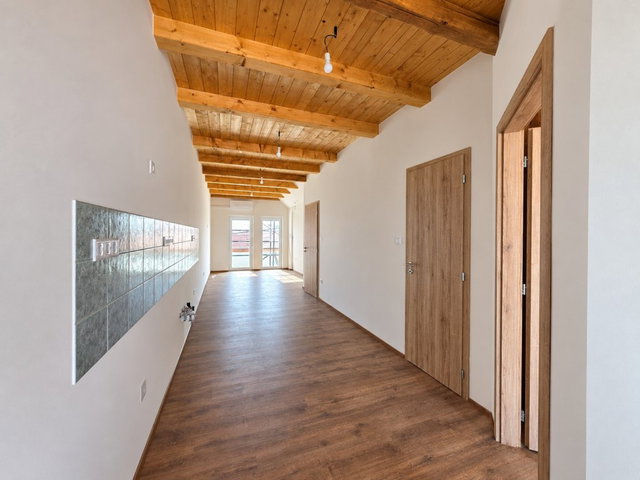 Kiadó téglalakás, albérlet, Adonyban 200 E Ft / hó, 1+1 szobás