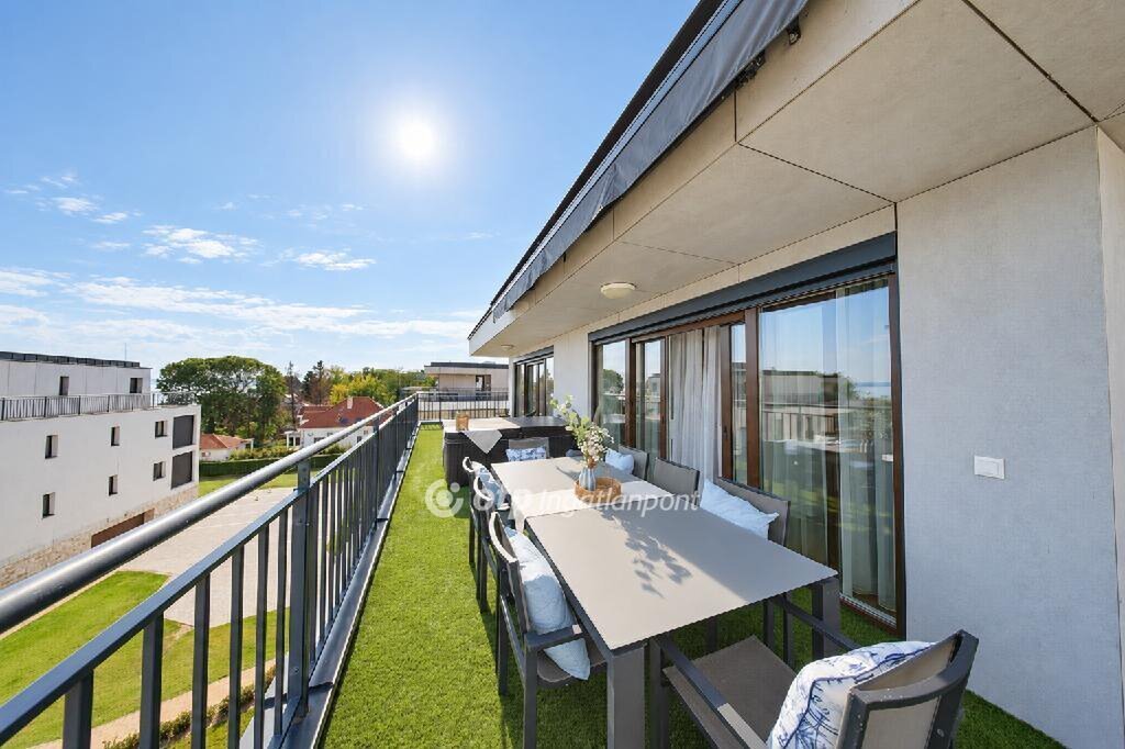 Téglalakás · 3 hálószoba · 112 m² · 295.000.000 Ft