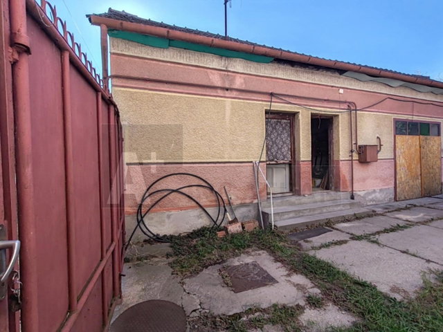 Eladó családi ház, Kisteleken 25.9 M Ft, 2 szobás