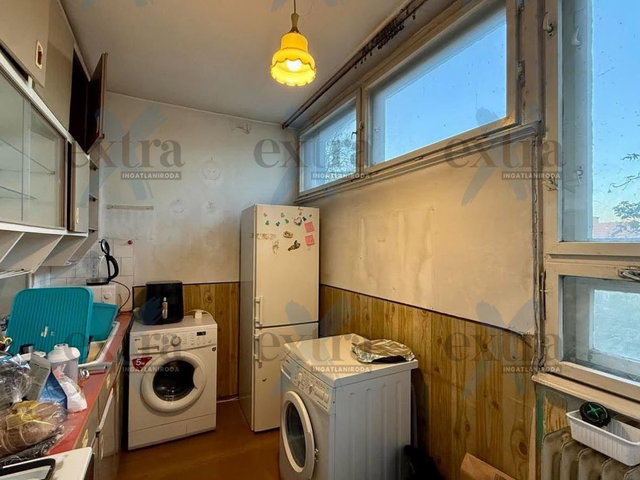 Eladó téglalakás, Szegeden 53 M Ft, 2 szobás
