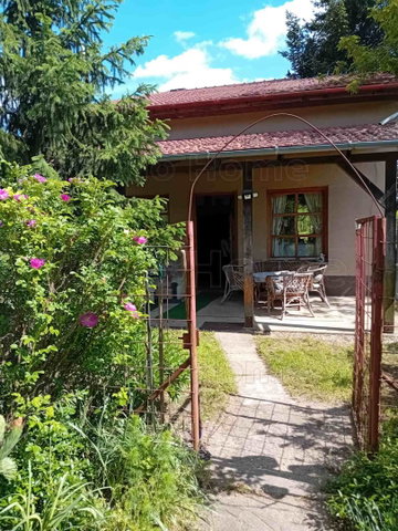 Eladó családi ház, Győrött 70 M Ft, 2 szobás