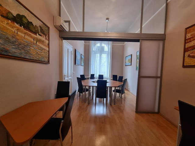 Kiadó iroda, Budapesten, VI. kerületben, Teréz körúton