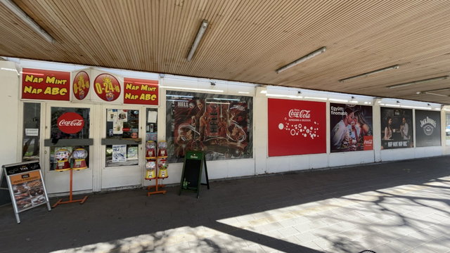 Eladó üzlethelyiség, Makón, Széchenyi téren 85 M Ft