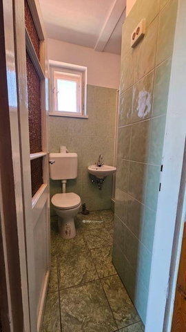 Eladó nyaraló, Mezőkövesden 25 M Ft, 2+2 szobás
