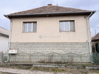 Eladó családi ház, Galgamácsán 35 M Ft, 5 szobás
