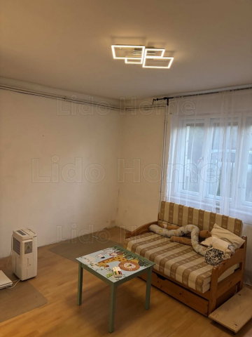 Eladó családi ház, Bicskén 32 M Ft, 2 szobás