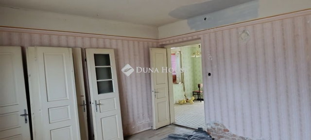 Eladó családi ház, Tótszerdahelyen 33 M Ft, 3 szobás