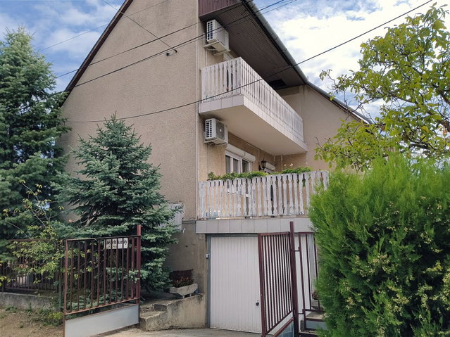 Eladó családi ház, Debrecenben 89.9 M Ft, 4 szobás