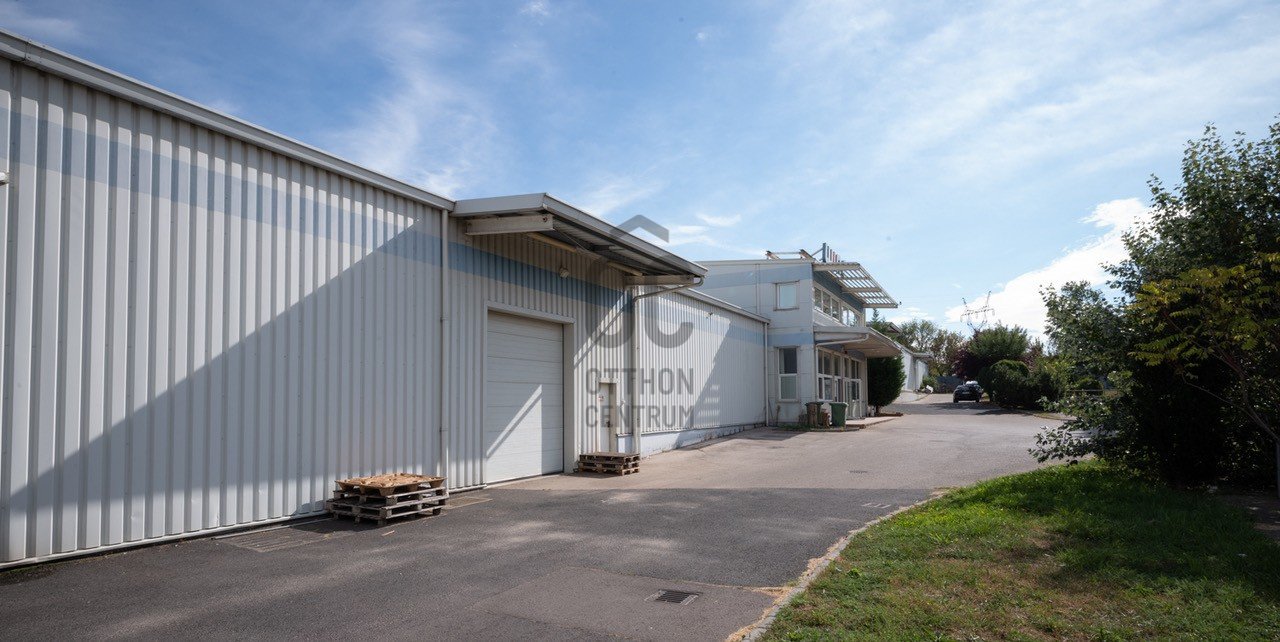 528m² · 1.533.312 ft
