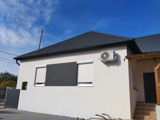 Eladó családi ház, Domonyban 84.9 M Ft, 2 szobás