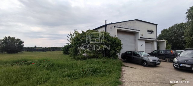 Eladó ipari ingatlan, Újszentivánon 52.49 M Ft