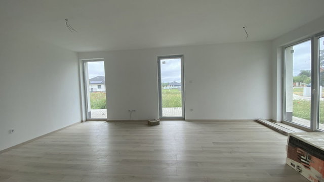 Eladó ikerház, Debrecenben 134.99 M Ft, 4 szobás