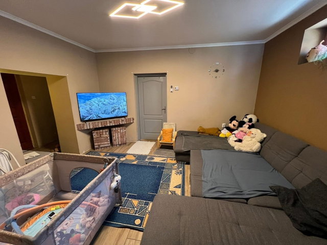 Eladó családi ház, Császártöltésen 23.9 M Ft, 2 szobás