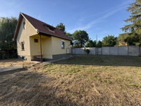 Eladó családi ház, Cegléden 29.9 M Ft, 3 szobás