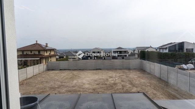 Eladó családi ház, Diósdon 330 M Ft, 5 szobás