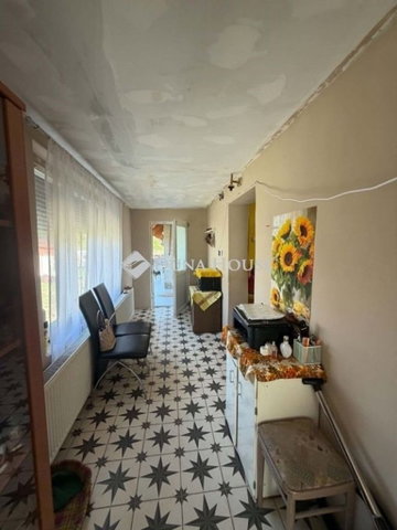 Eladó családi ház, Csévharaszton 67.9 M Ft, 5 szobás