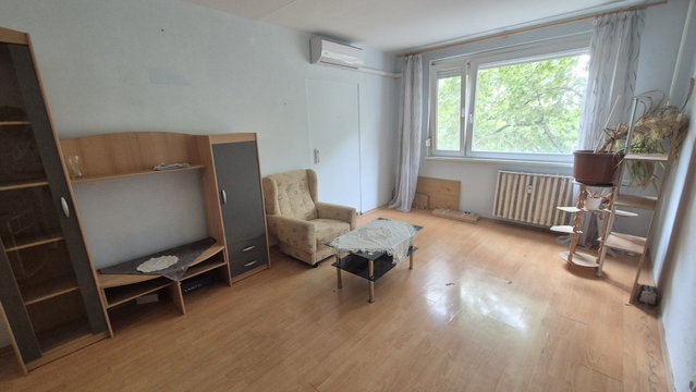 Eladó panellakás, Budapesten, XV. kerületben, Páskomliget utcában