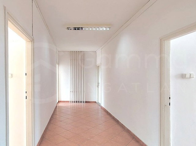 Kiadó iroda, Miskolcon 55 E Ft / hó, 1 szobás