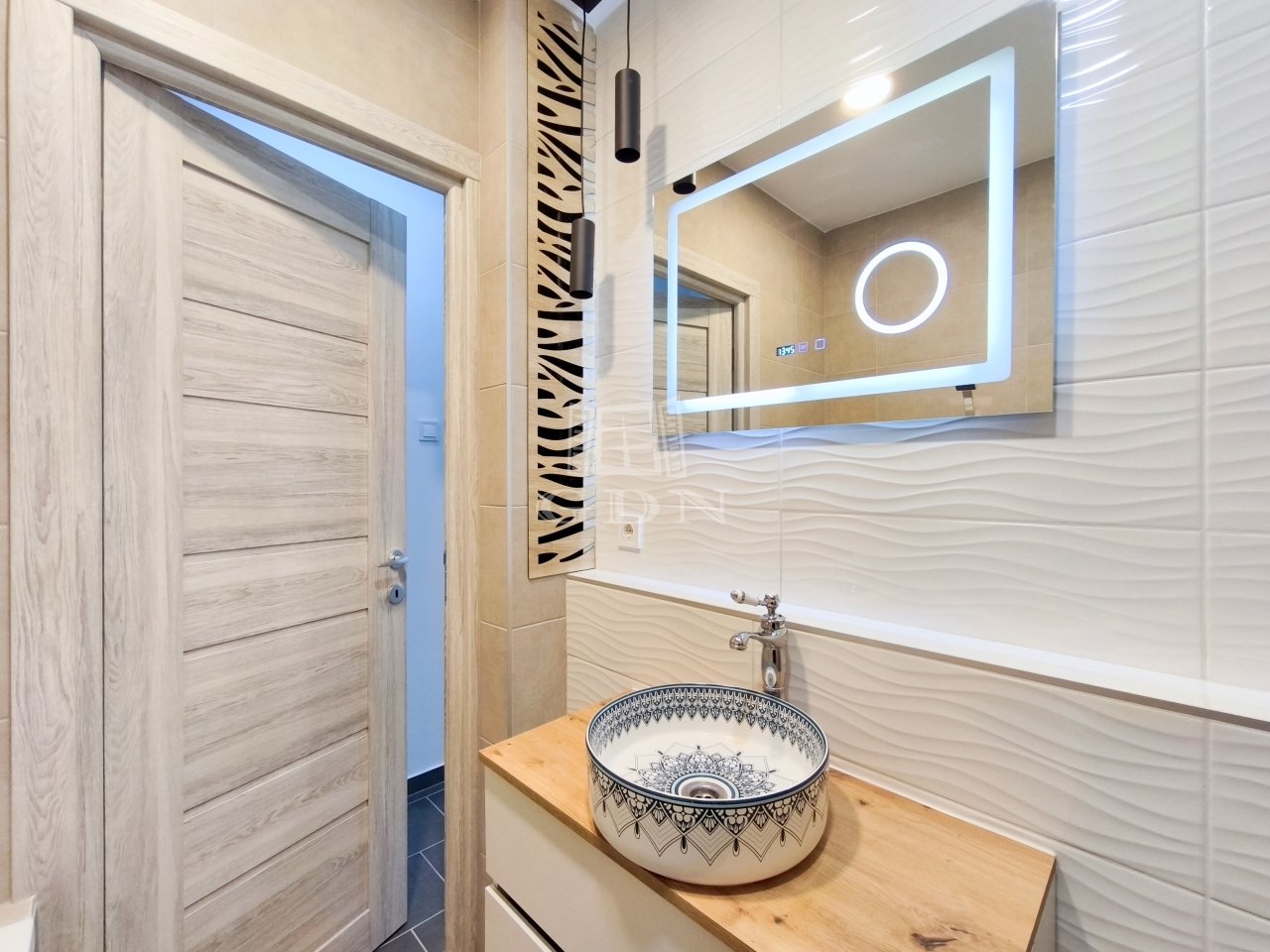 4 bed · 62m² · 57.900.000 ft