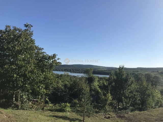 Eladó telek, Fehérvárcsurgón 18.9 M Ft / költözzbe.hu