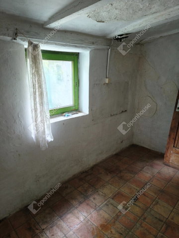 Eladó családi ház, Makón 13.8 M Ft, 3 szobás