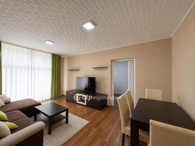 Eladó panellakás, Budapesten, X. kerületben 75.9 M Ft, 3 szobás