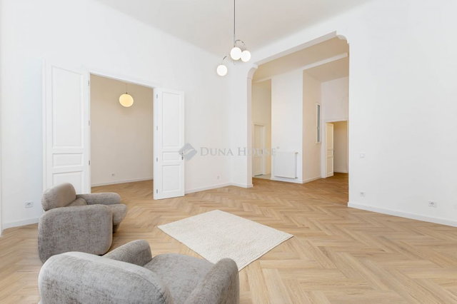 Eladó téglalakás, Budapesten, XI. kerületben, Bartók Béla úton