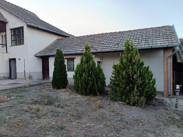 Eladó családi ház, Kajdacson 15.5 M Ft, 2 szobás