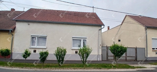 Eladó családi ház, Körmenden 48 M Ft, 3 szobás