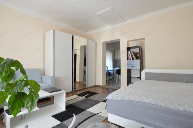 Eladó családi ház, Gyömrőn 39.99 M Ft, 1 szobás