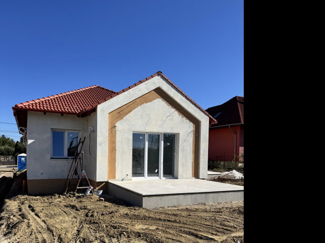 Eladó ikerház, Őrbottyánban 95 M Ft, 4 szobás