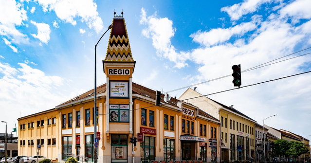 Kiadó üzlethelyiség, Pécsett 600 E Ft / hó