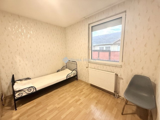 Eladó családi ház, Dunavarsányban 71.9 M Ft, 5 szobás
