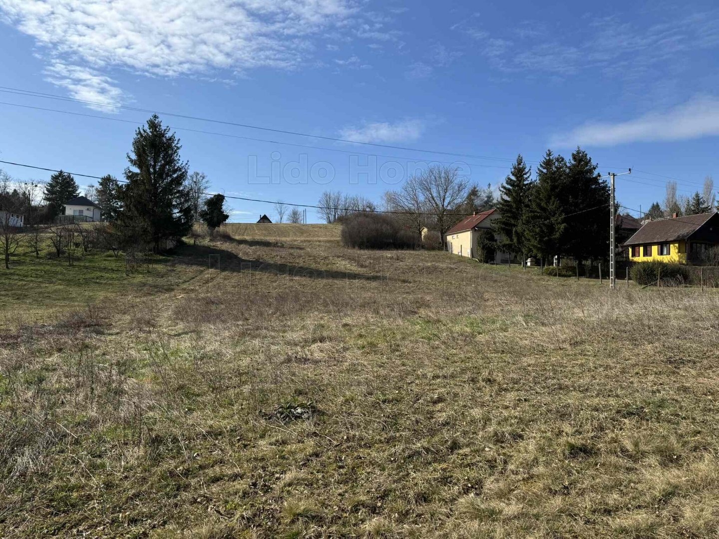 807 m² · 2.990.000 Ft