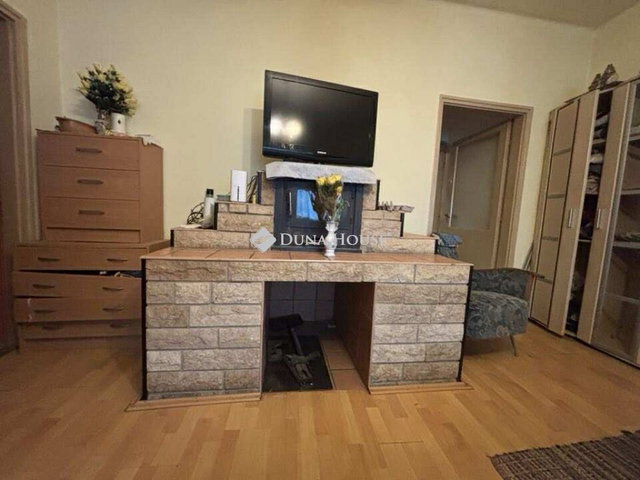 Eladó családi ház, Sárváron 25 M Ft, 3 szobás