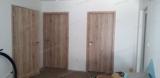 Eladó téglalakás, Sopronban 52 M Ft, 3 szobás