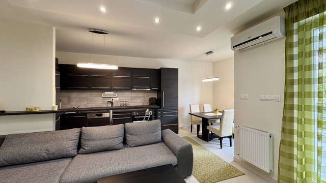 Kiadó téglalakás, albérlet, Debrecenben 330 E Ft / hó, 3 szobás