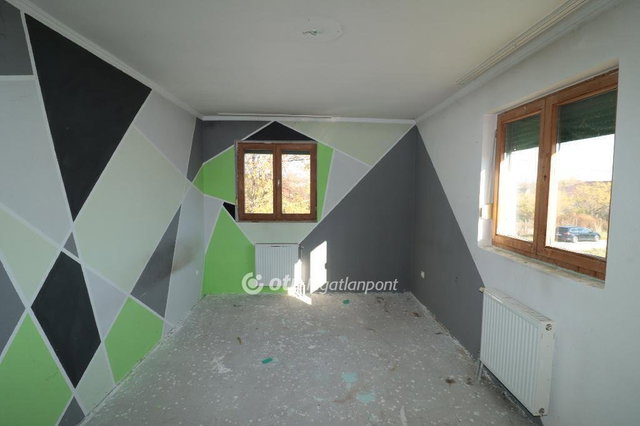 Eladó családi ház, Ráckevén 74.9 M Ft, 6 szobás