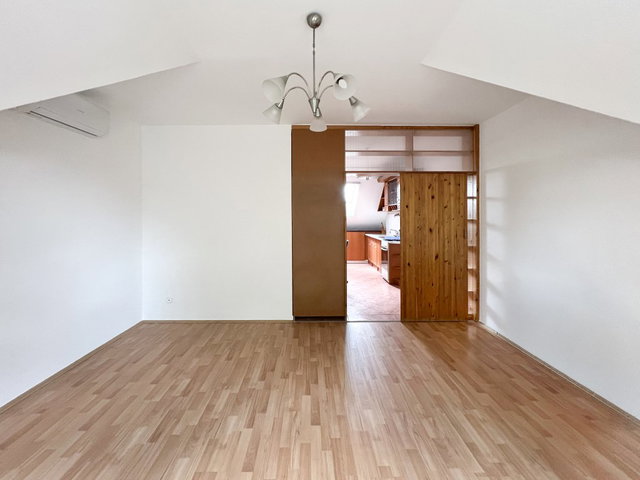 Eladó téglalakás, Hajdúszoboszlón 51 M Ft, 2 szobás