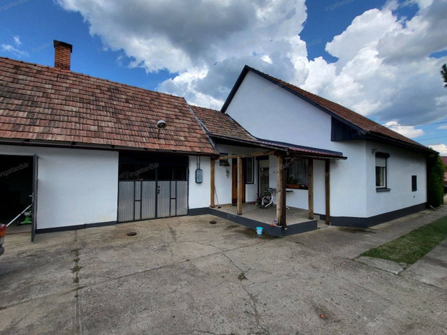 Eladó családi ház, Bátorligeten 24.9 M Ft, 3 szobás