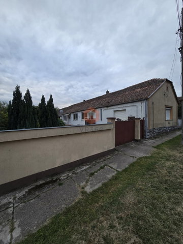 Eladó családi ház, Nagyharsányon 19.9 M Ft, 3+1 szobás