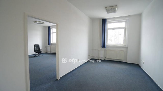 Kiadó iroda, Budapesten, IV. kerületben 979 E Ft / hó, 1 szobás
