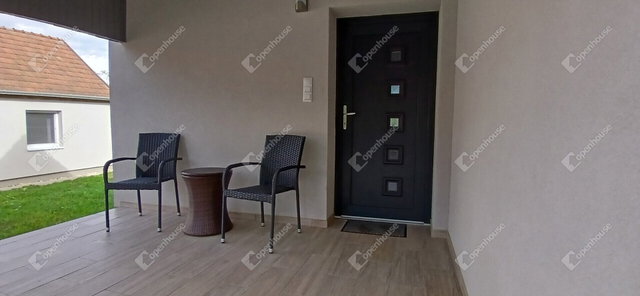 Eladó családi ház, Barlahidán 47.5 M Ft, 4 szobás