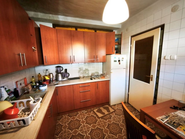 Eladó sorház, Kecskeméten 79.9 M Ft, 3+2 szobás